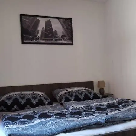 Apartamento Kira Apartman Siófok